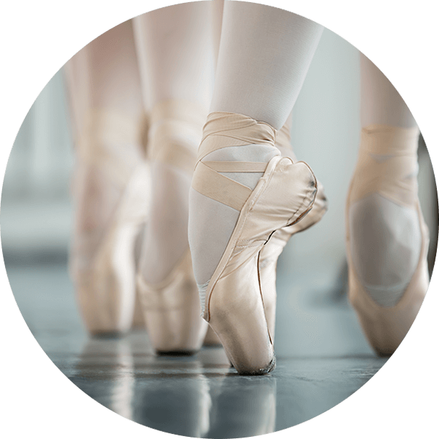 https://www.kk-lingua.cz/wp-content/uploads/2019/05/our_classes_image_01.png